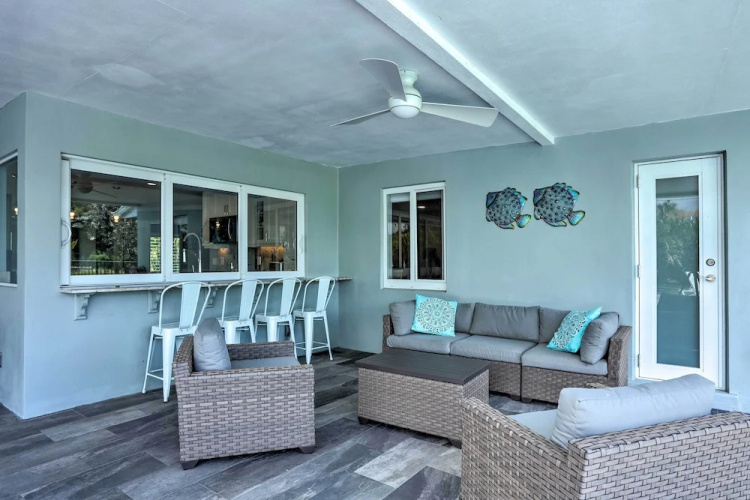 Jupiter Home w/ Private Pool & Putting Green!