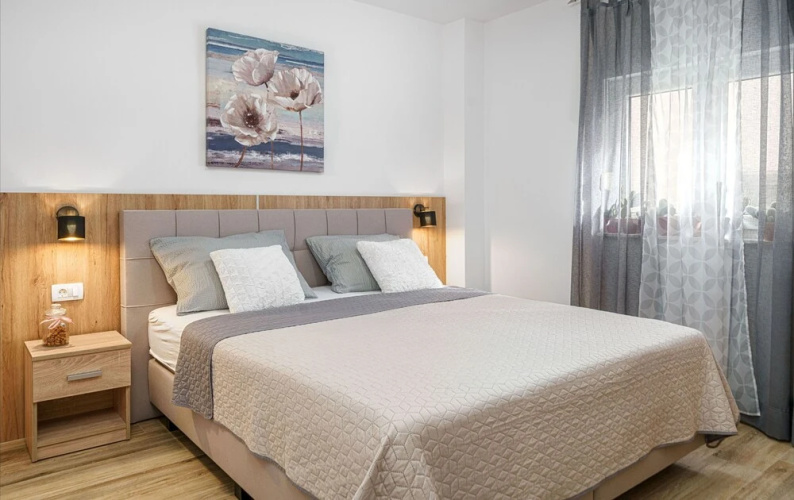 "air-conditioned Apartment on the Ground Floor With 2 Bedrooms"