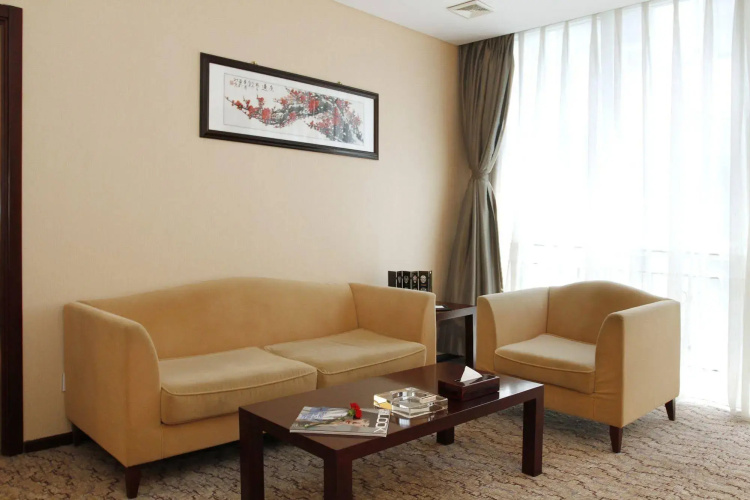 Jingtailong International Hotel