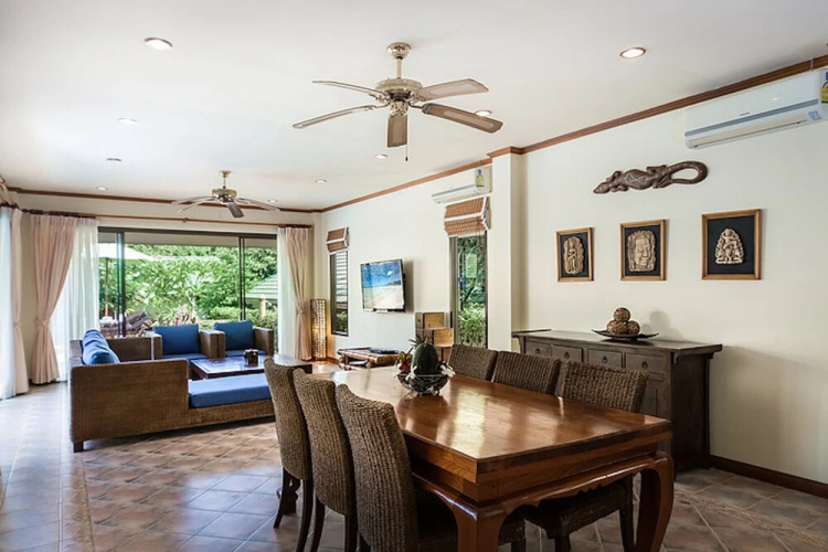 4 Bedroom Grand Deluxe Idyllic Beach Villa