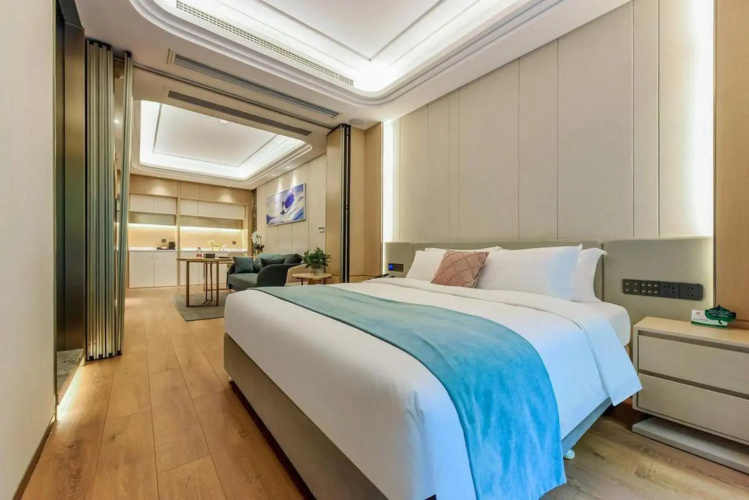 Chongqing Jingbo Hotel