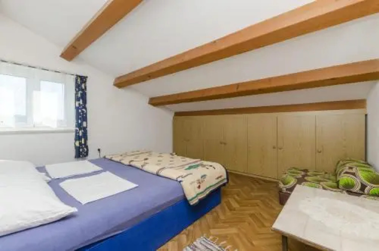 Apartments Fran iška