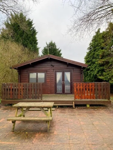 Standard Quintuple room with lake view