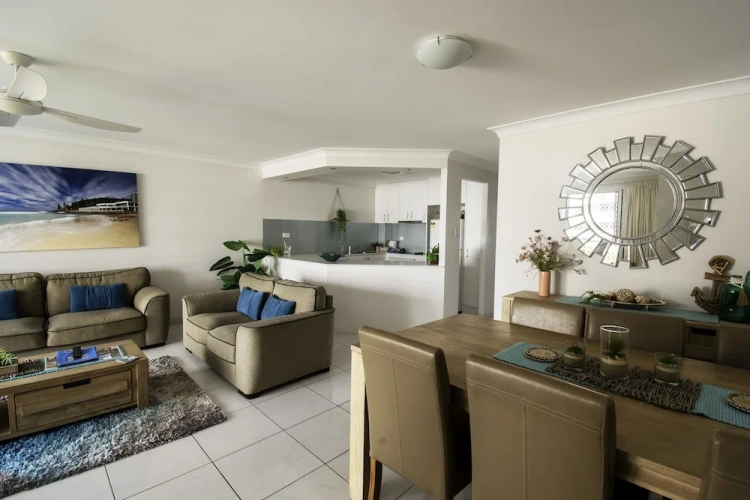 2 Bedrooms Apartment with balcony