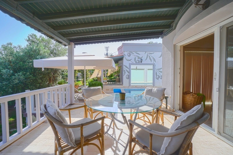 Deluxe Villa