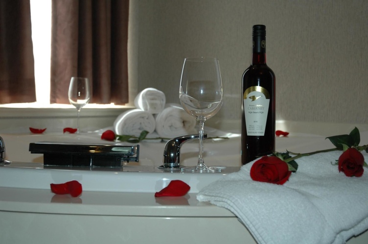 Best Western Inn On The Bay photo 11