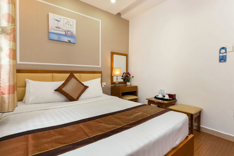 Symphony Hotel