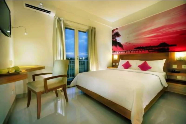 Standard room with balcony