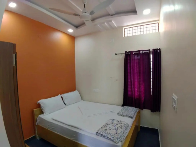 Vijayanagara Home Stay