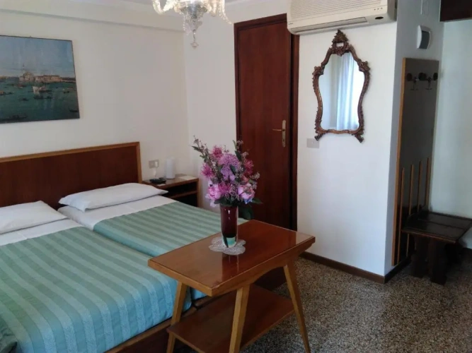 Standard Triple room with balcony and with view