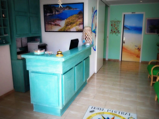Mistral Hotel