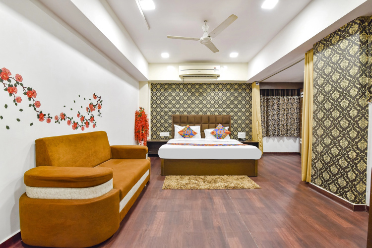 FabHotel Blue Moon I