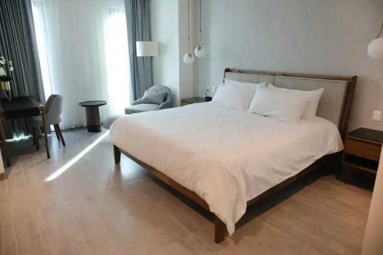 Standard Single room with city view