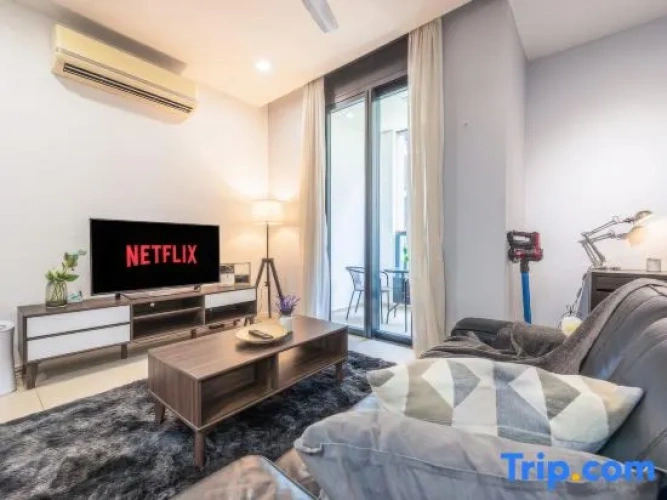 1 Bedroom Deluxe Apartment