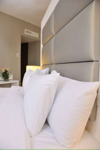 hotel evasion by liberte