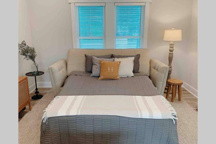 2 Bedrooms Cottage