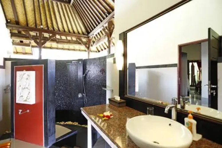 Teluk Karang Dive and Spa Resort