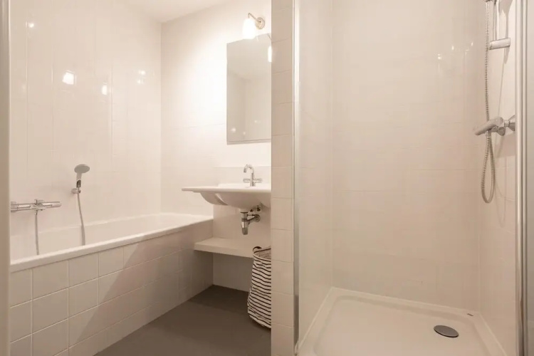Apartment in Den Haag With Balcony