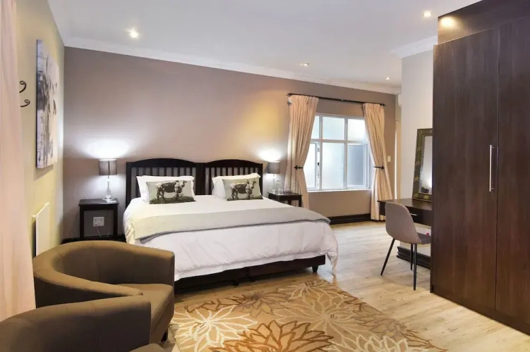 Standard Double Basement room