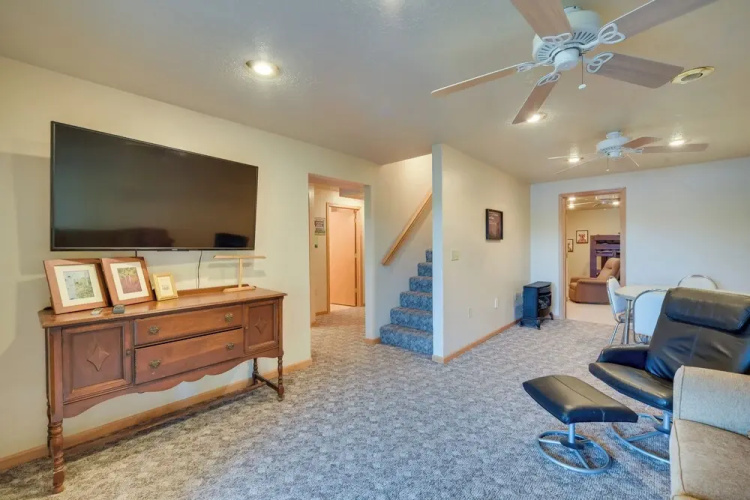 Lakefront Birchwood House w/ Deck + Fire Pit!