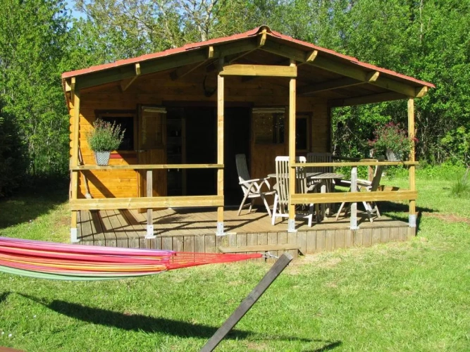 2 Bedrooms Chalet