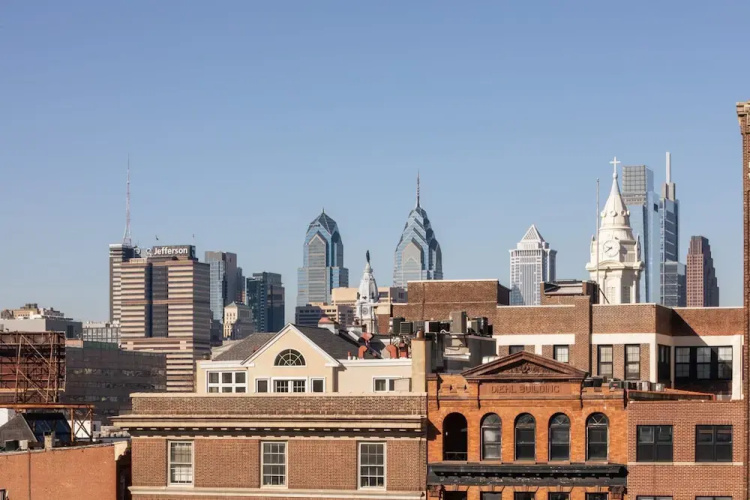 Sosuite Corner 1BR Apt w W/d, Shared Roofdeck
