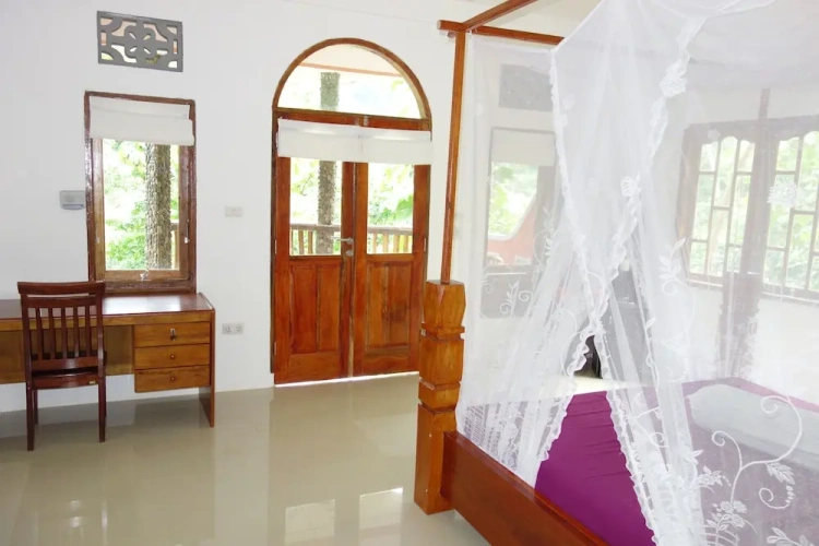 Deluxe Double room with balcony and with view