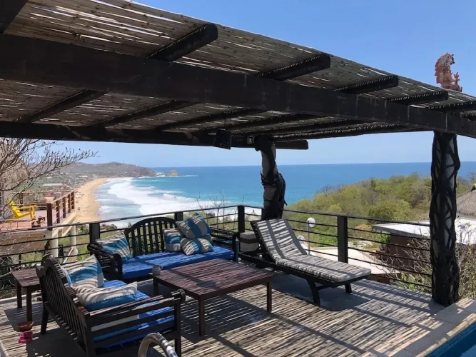 Standard Double room with partial ocean view