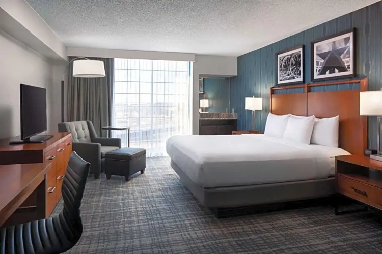 2 Rooms Suite