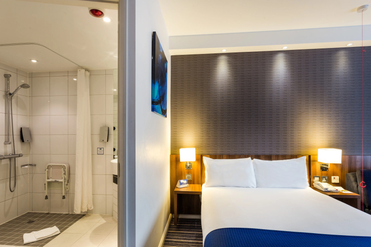 Holiday Inn Express Colchester photo 7