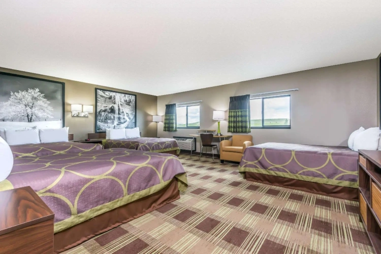 Standard Sextuple room