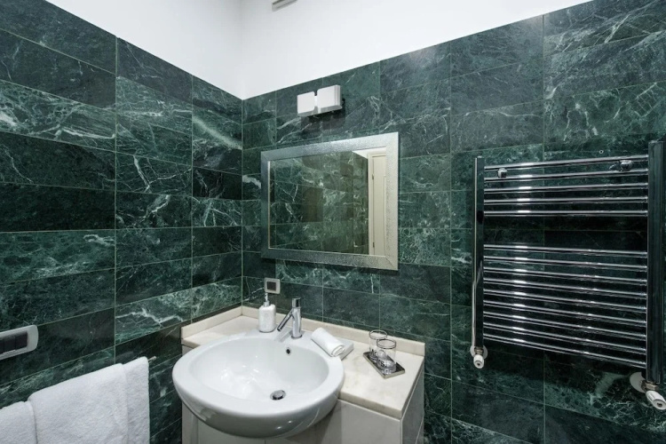 Modern & Central 1bed Flat in Amazing Location!