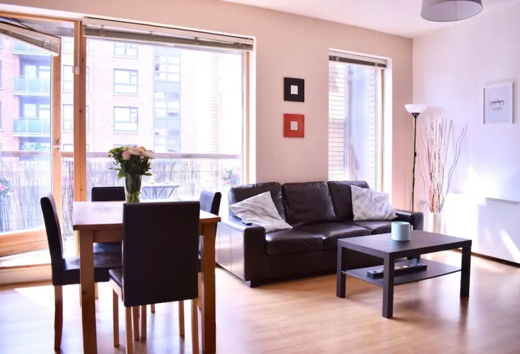 1 Bedroom Flat in Dublin With Balcony
