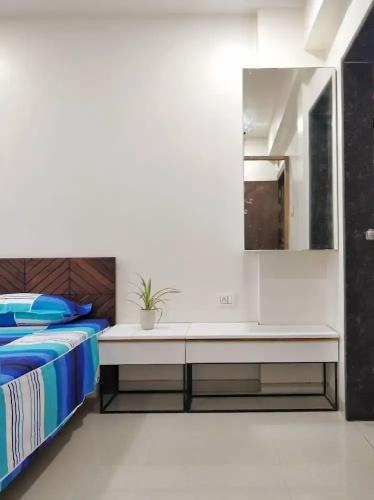 RP Studio Rooms