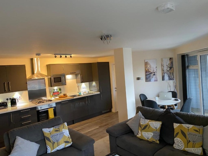 1 Bedroom Apartment