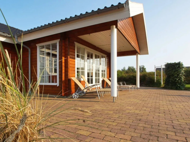 10 Person Holiday Home in Hemmet