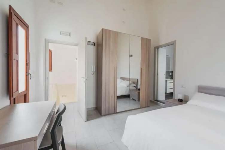 Modern Duplex by Wonderful Italy