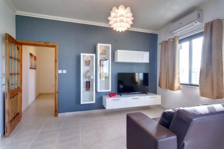 1 BDR seaview Sunny