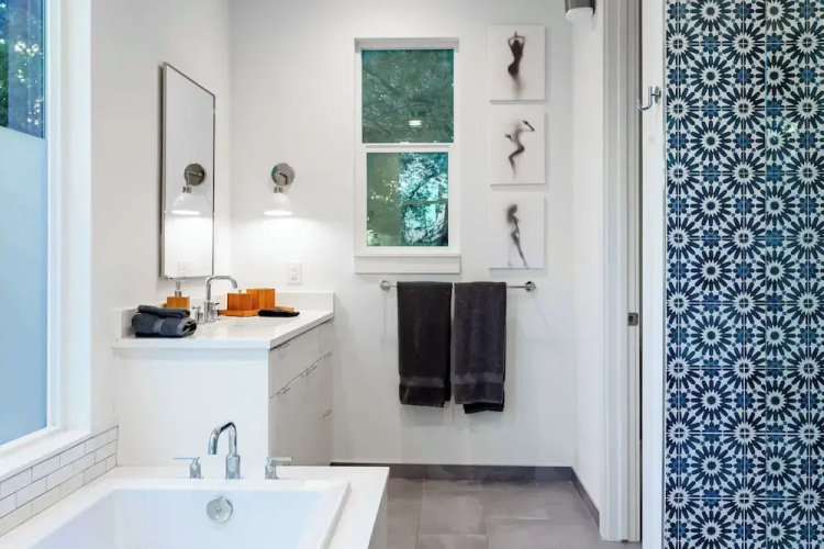 Austin Eastside 4BR Getaway With Patio & Mini Golf