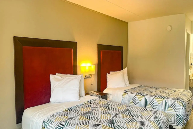 Studio 6  Suites Dallas. TX - Loop 12 West