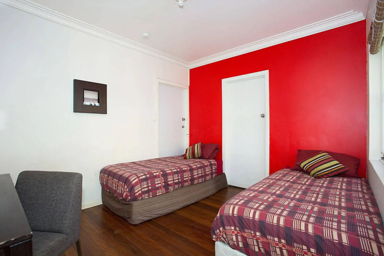 Backpackers In Paradise Resort - Hostel