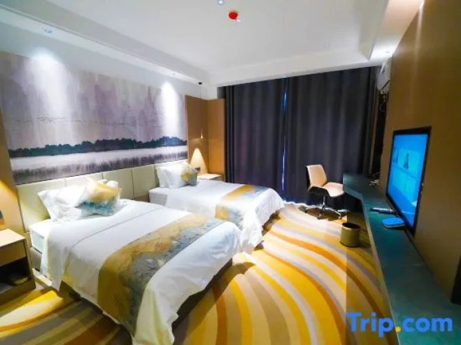 Standard Double room with view