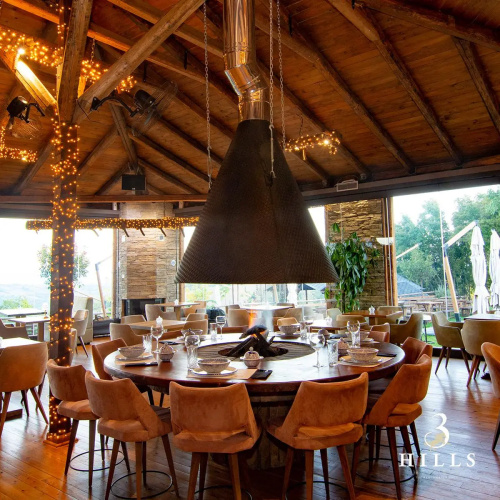 3 Hills Boutique Hotel