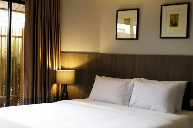 1 Bedroom Deluxe Suite