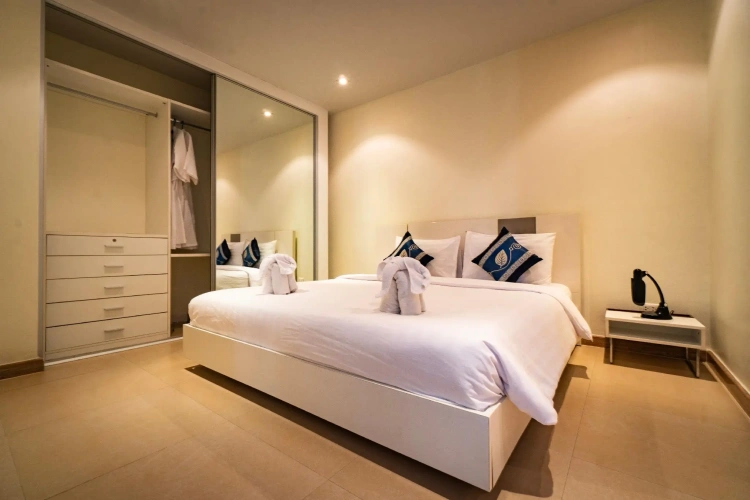 1 Bedroom Suite
