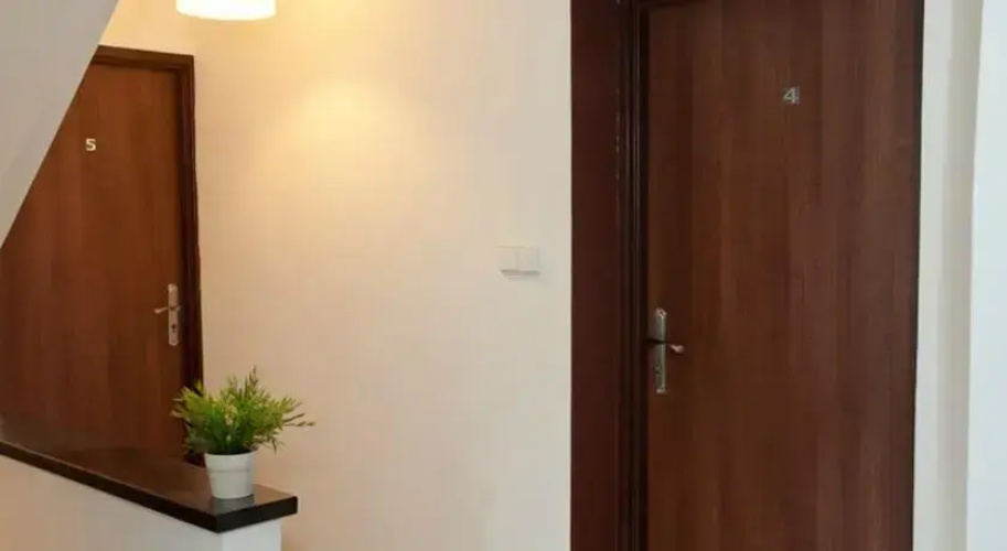 Villa 4 Stars
