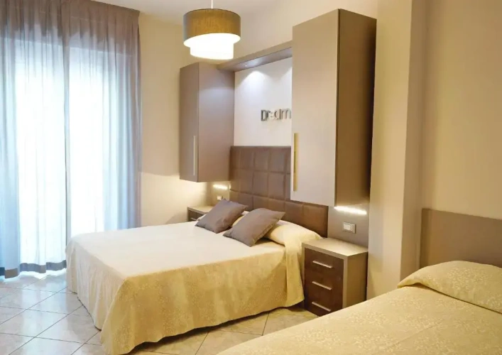 Standard Triple room with balcony