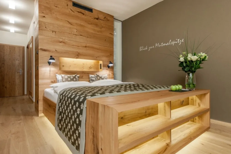 Standard Double room with balcony and with mountain view