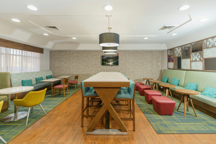 Hampton Inn Hutchinson photo 22