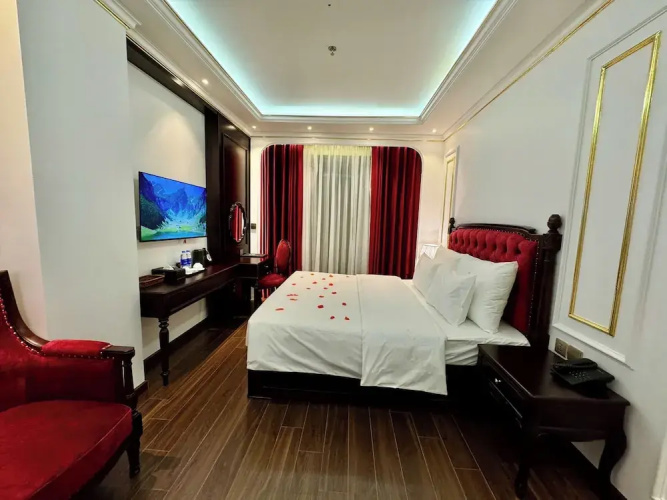 Royal Hanoi Hotel